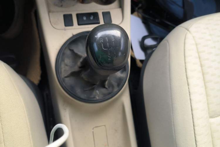 Used Skoda Fabia 2014 1.4L Manual Crystal Edition