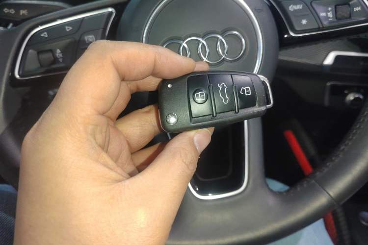 Used Audi Q2L 2020 35 TFSI Fashion Dynamic Model
