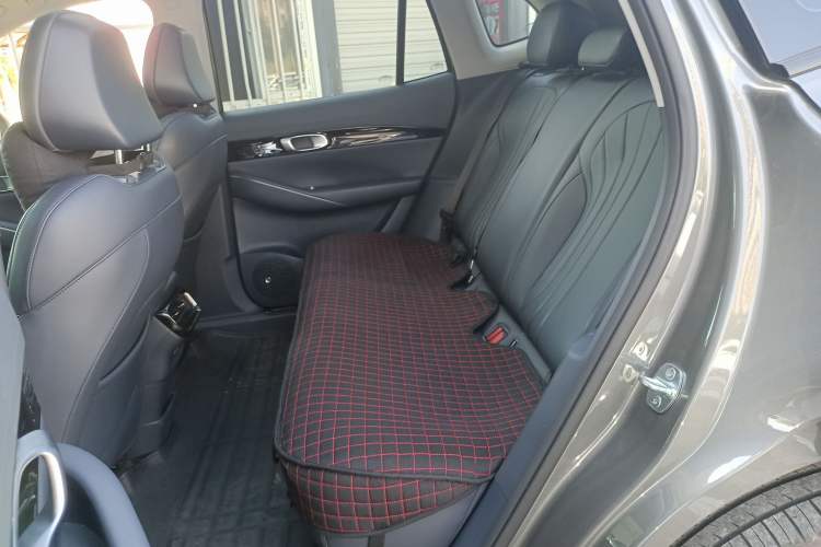 Used  E5 2024 440km Exploration Version
