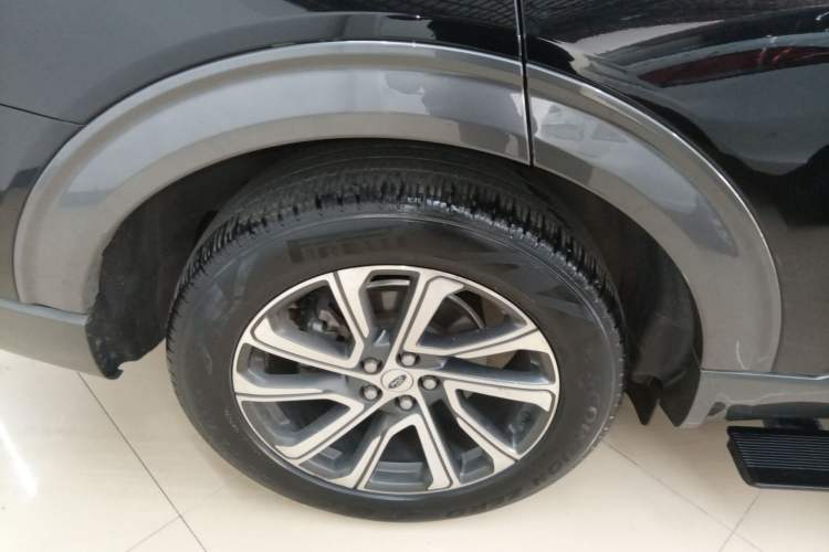 Used Ford Explorer 2023 EcoBoost 285 4x4 Trend Plus Edition 6 Seats