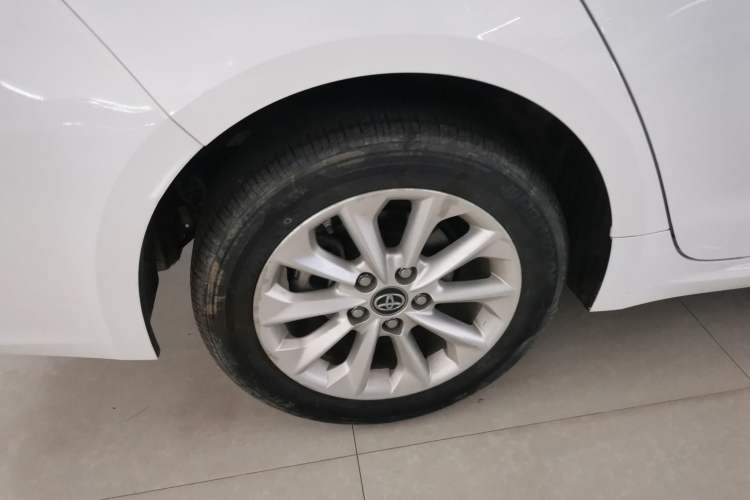 Used Toyota Corolla 2021 Dual-Motor 1.8L E-CVT Elite Edition