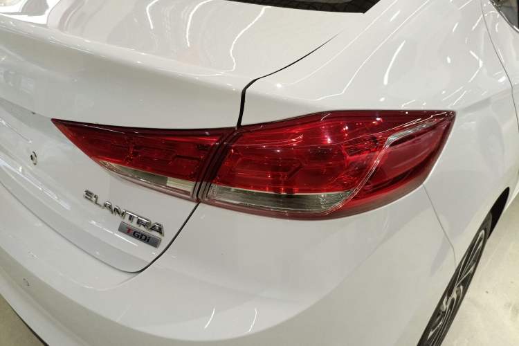 Used Hyundai Elantra 2019 1.4T Dual-Clutch Xuan Dong · Dynamic Model
