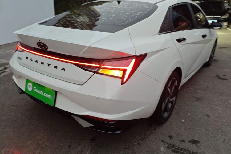 Used Hyundai Elantra 2021 1.5L CVT GLX Elite Edition
