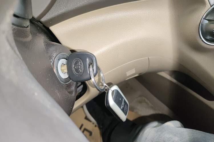 Used Toyota Highlander 2012 2.7L Two-Wheel Drive 7-Seater Elite Edition
