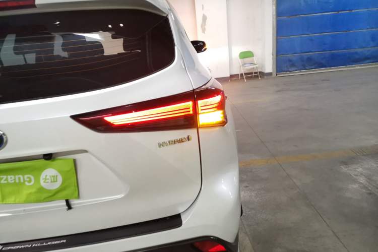 Used Toyota Crown Kluger 2023 2.5L HEV Two-Wheel Drive Entry Version (5 Seats)