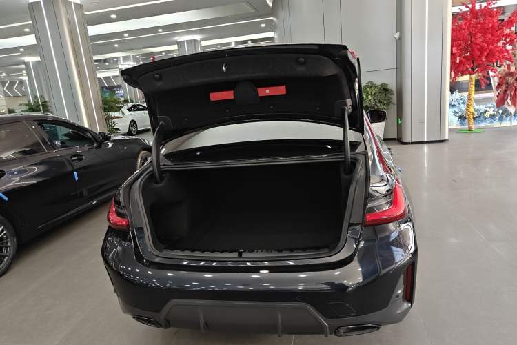 Used BMW 3 Series 2024 325i M Sport Night Edition Package