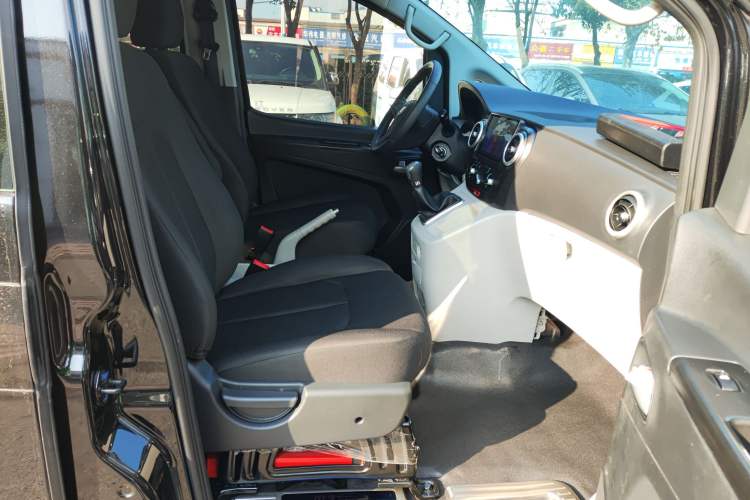 Used  M3 2019 Creator Edition 1.8L Luxury Model