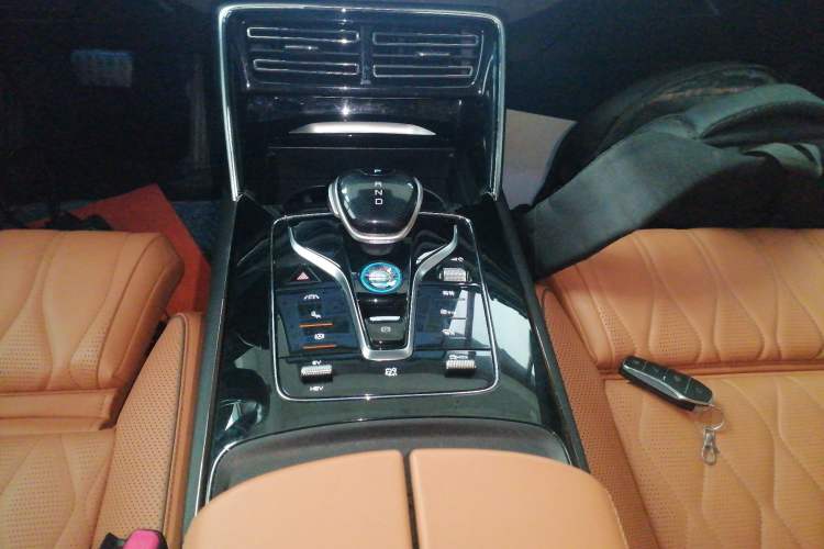 Used BYD Tang New Energy 2023 DM-i Champion Edition 112KM Prestige Model
