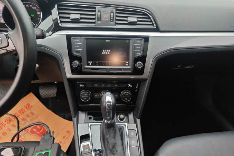 Used Volkswagen Lamando 2017 280TSI DSG Comfort Edition
