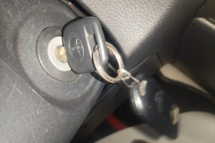 Used Toyota YARiS L Zhi Xuan 2016 Revised 1.5E CVT Charming Edition