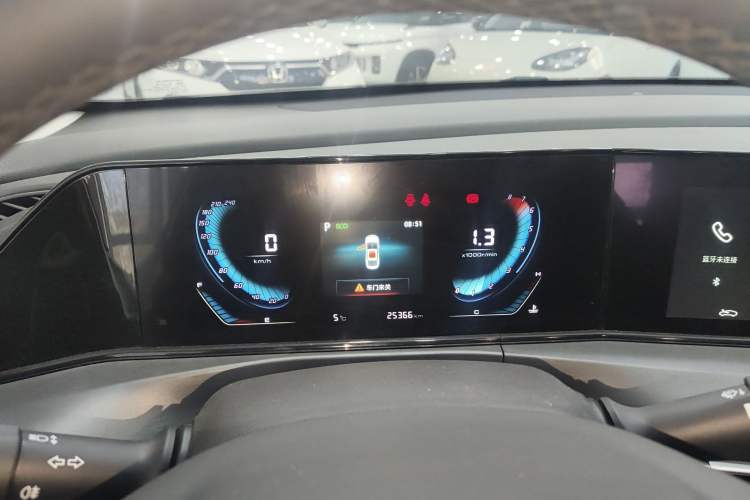 Used Changan Eado 2021 PLUS Blue Whale NE 1.4T GDI DCT Prestige Model
