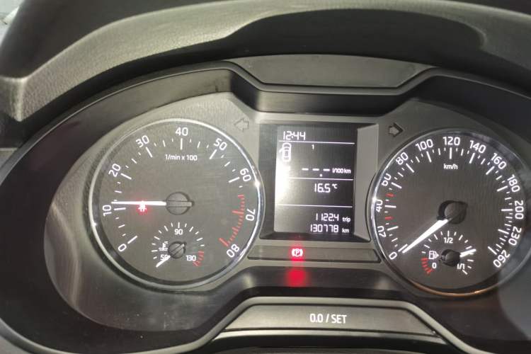 Used Skoda Octavia 2017 Classic Model 1.6L Manual Comfort Edition