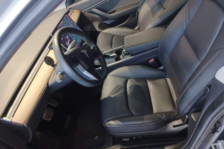 Used Tesla Model 3 2019 Standard Range Rear-Wheel Drive Upgraded Version (52 kWh)
