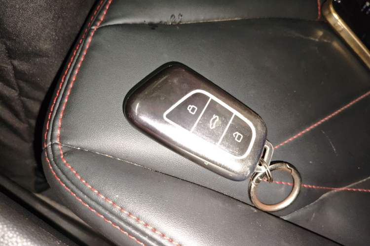 Used Chery Little Ant 2022 Sweet Pink Edition Half-Sugar Version 3-Cell Lithium 30kW 301km
