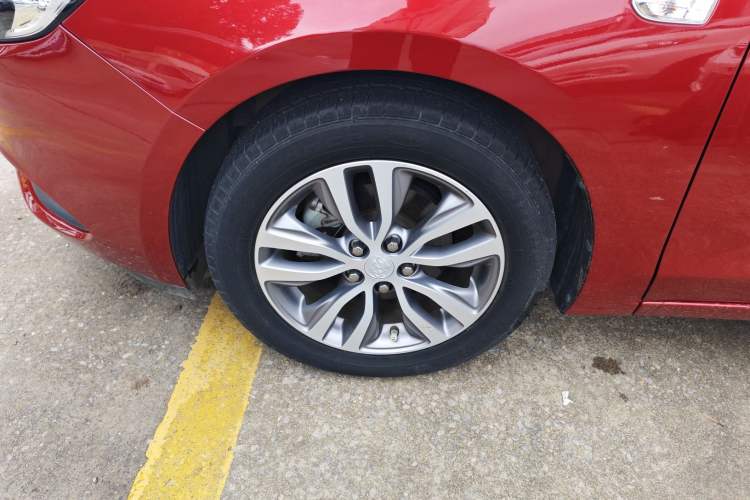 Used Buick GT 2019 18T Automatic Connected Elite Model China VI Standard
