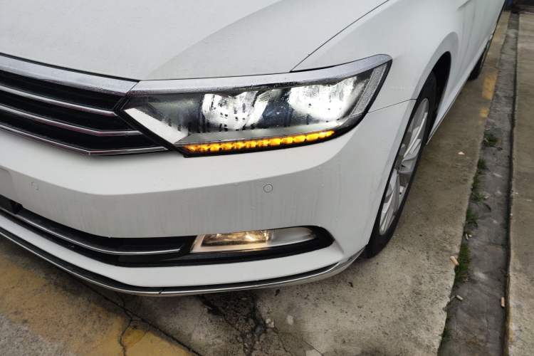 Used Volkswagen Magotan 2018 330TSI DSG Luxury Model
