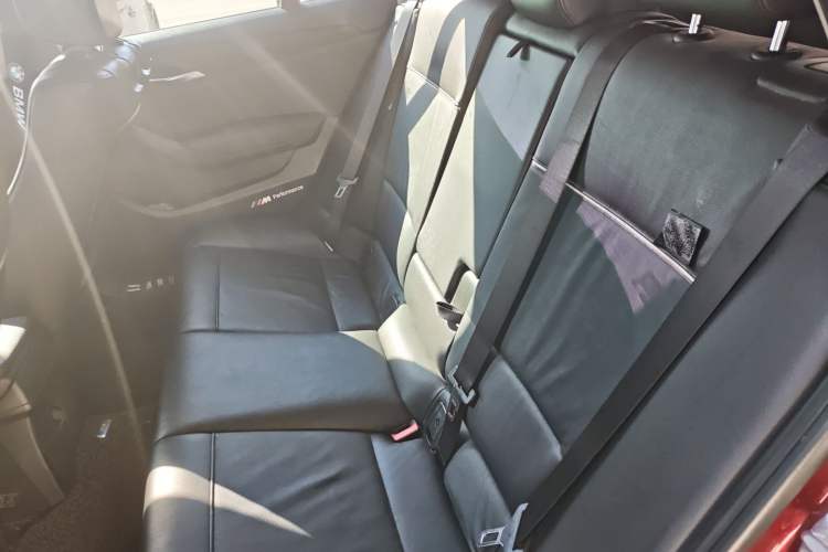 Used BMW X1 2014 sDrive18i X Design Package
