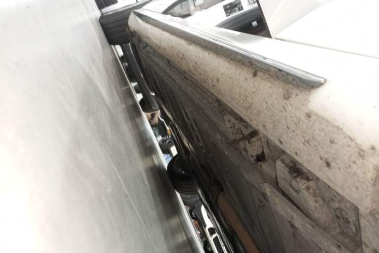 Used Mercedes-Benz E-Class 2021 E 300 L Sporty and Stylish Model
