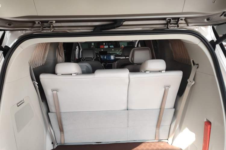 Used Buick GL8 2022 ES Landtrek 653T Comfort Edition
