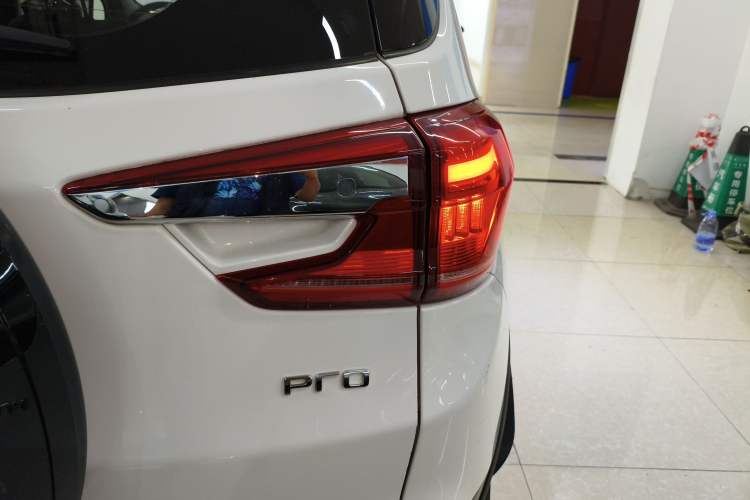 Used BYD Yuan Pro 2021 401 km Deluxe Version
