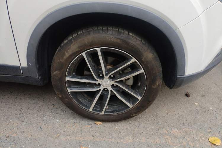 Used Bestune X40 2018 Internet Celebrity Edition 1.6L Automatic Luxury Version
