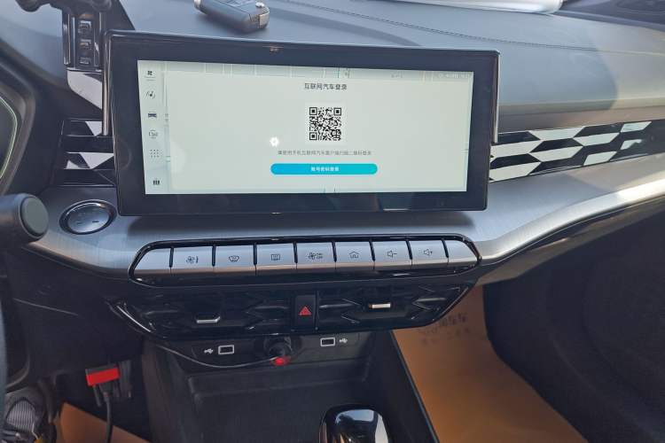 Used MG 5 2022 180 DVVT CVT Youth Luxury Edition
