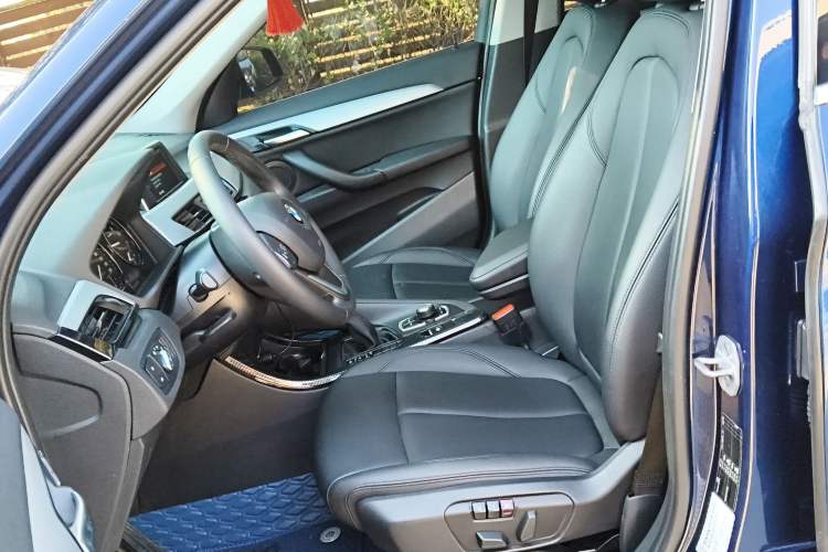 Used BMW X1 2019 sDrive20Li Leading Model
