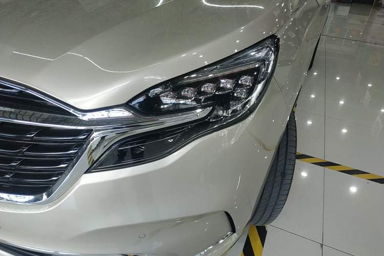 Used Buick GL8 2020 ES Land Cruiser 653T Luxury Edition
