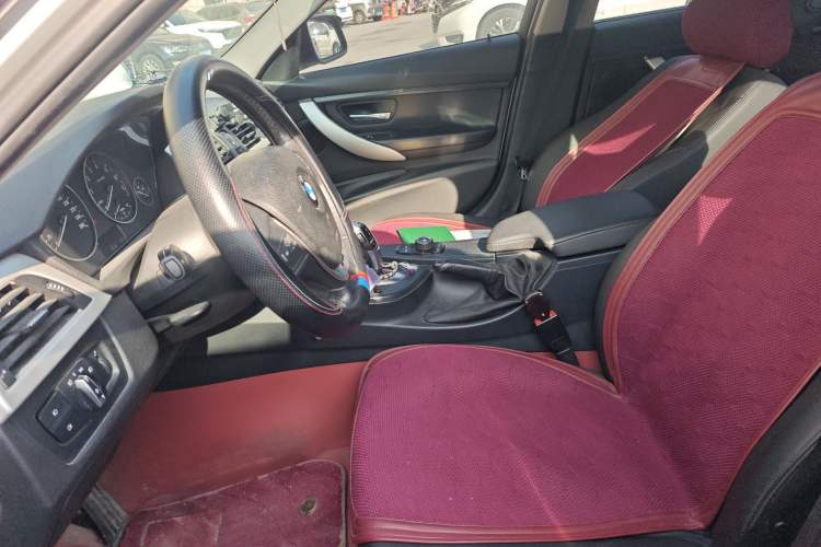 TDK.VehicleDetails.img