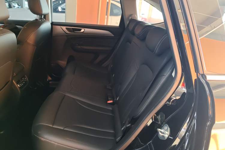 Used Haval M6 2023 PLUS 1.5T DCT Luxury Smart Connectivity Model