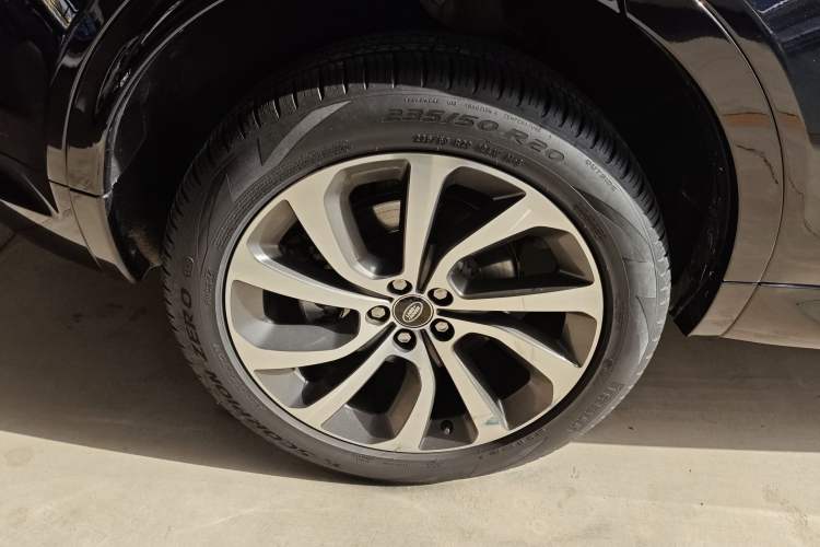 Used Land Rover Discovery Sport 2022 Revised Version 249 PS R-Dynamic S Performance Edition 5 Seats
