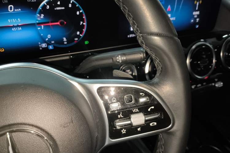 Used Mercedes-Benz B-Class 2020 B 200 Fashion Model