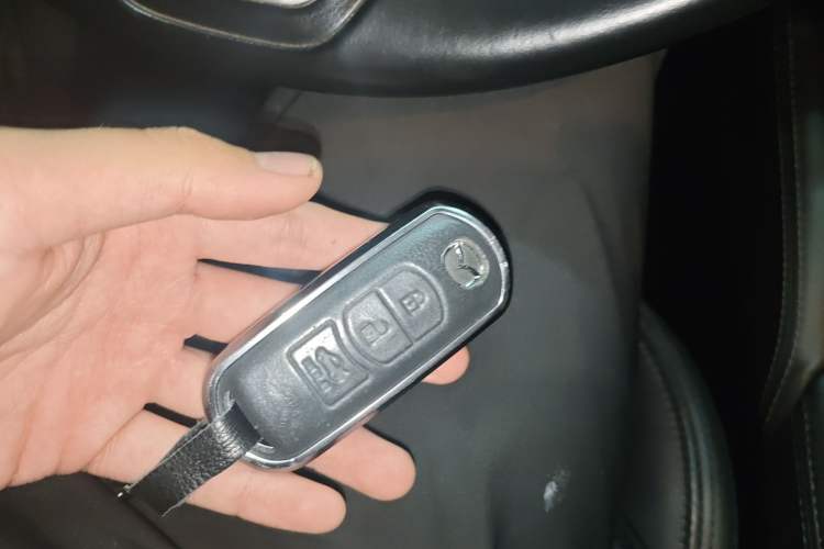 Used Mazda Atenza 2018 2.0L Blue Sky Luxury Edition China V Standard
