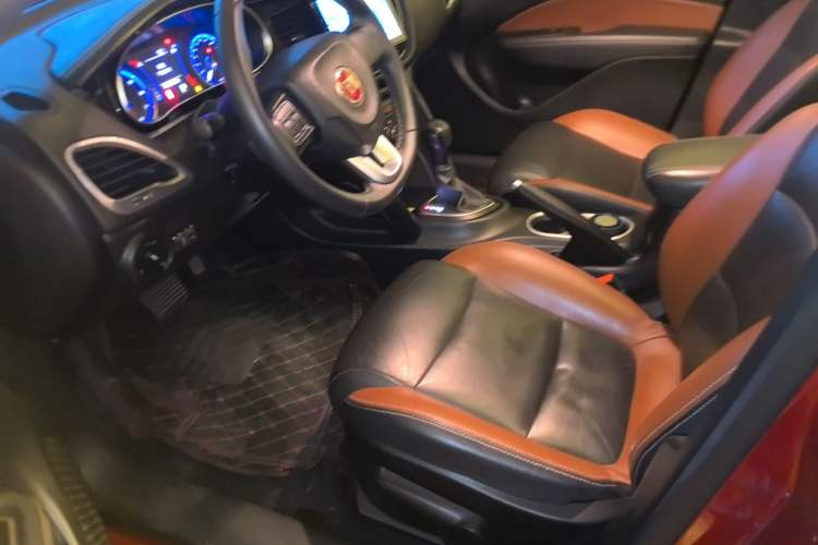 Used Fiat Viaggio 2015 1.4T Automatic Jingxiang Edition
