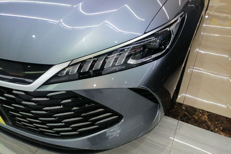 Used BYD Qin PLUS 2025 DM-i Smart Drive 55KM Leading Model