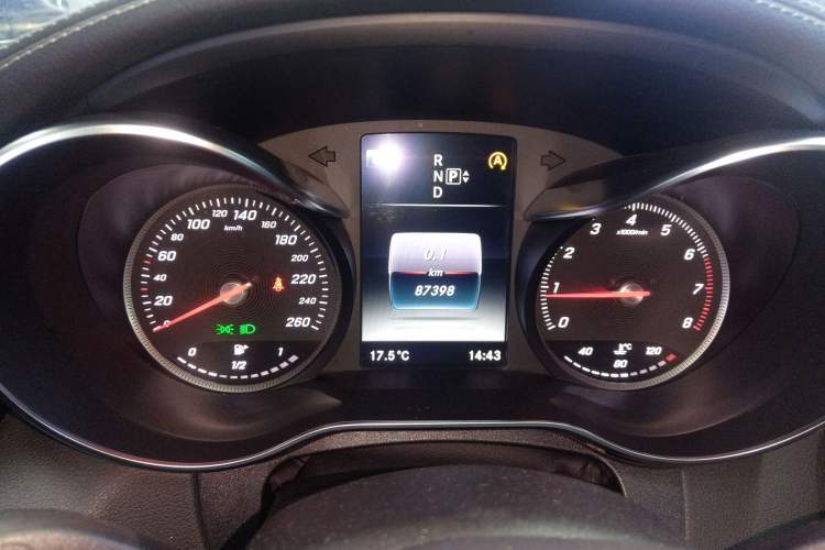 Used Mercedes-Benz C-Class 2015 C 200 L Sport Edition