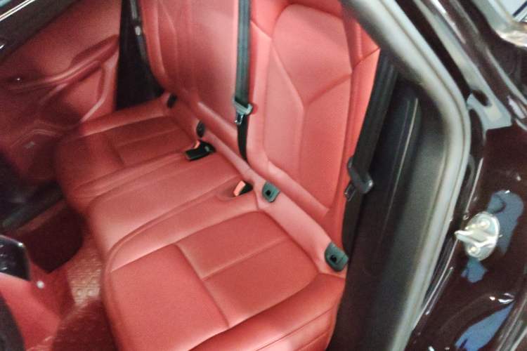 Used Porsche Macan 2017 Macan 2.0T
