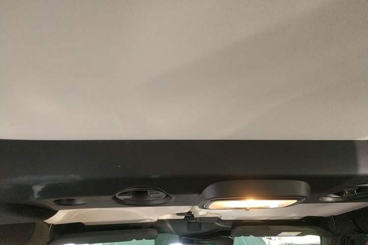 Used BAIC Off-Road BJ40 2020 2.0T Automatic Four-Wheel Drive Urban Hunter Edition Chivalrous Type