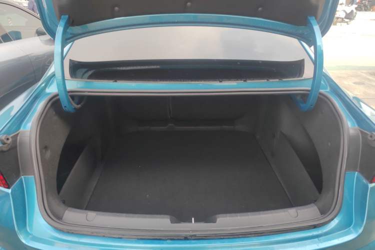 Used Geely Auto Preface 2021 2.0TD Luxury Version
