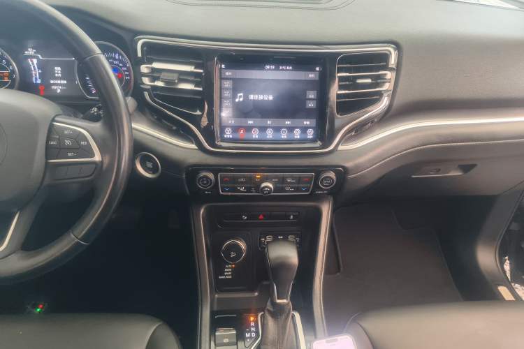 Used  Grand Commander 2018 2.0T Four-Wheel Drive Enjoyment Edition China VI
