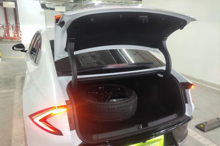 Used Wuling Xingguang 2023 150 Advanced Edition
