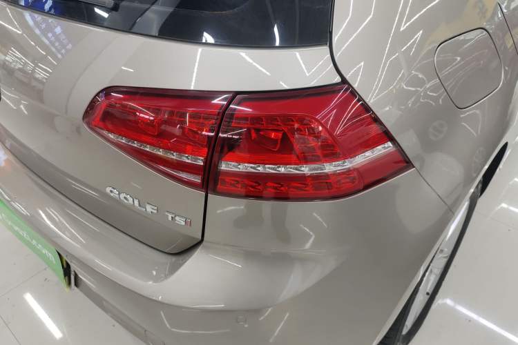 Used Volkswagen Golf 2015 1.4TSI Automatic Comfort Model
