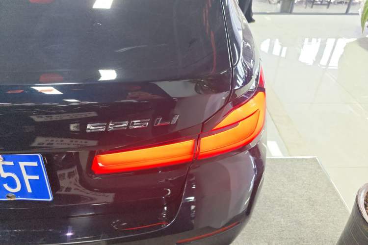 Used BMW 5 Series 2021 Updated Version 525Li Luxury Package