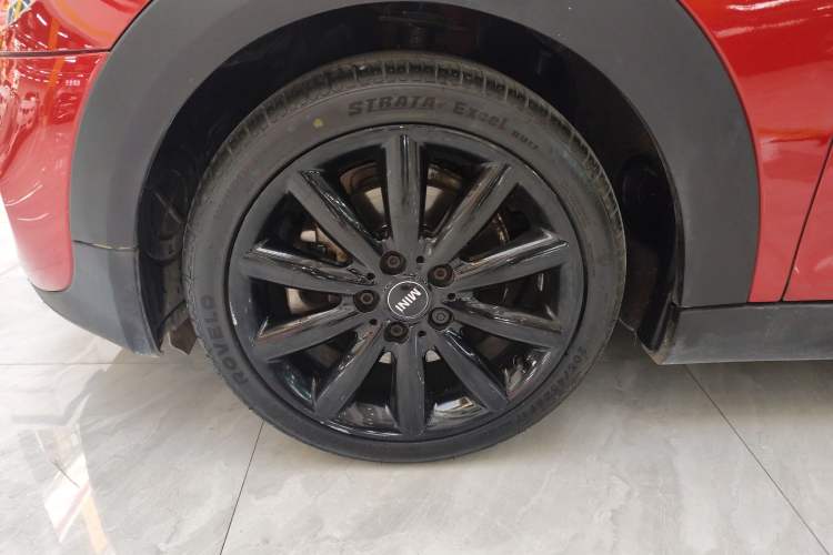 Used  MINI 2016 2.0T COOPER S Pioneer Edition Five-Door Model
