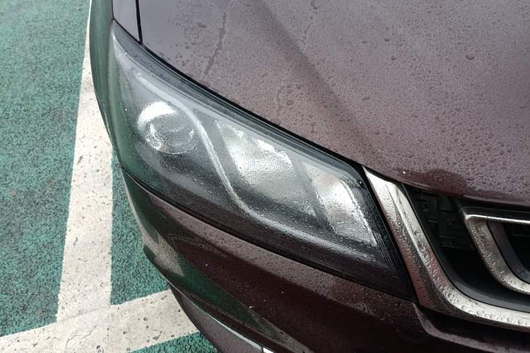 Used Geely Auto Emgrand 2017 Sedan Million Edition 1.5L Manual Luxury Model
