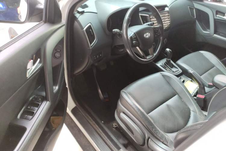 Used Hyundai ix25 2015 1.6L Automatic Two-Wheel Drive Smart GLS Trim
