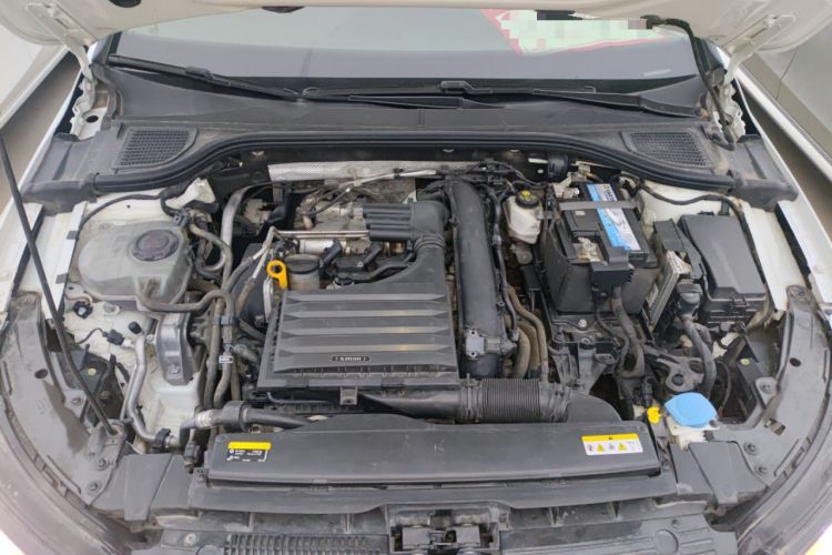 Used Volkswagen Golf 2021 200TSI DSG
