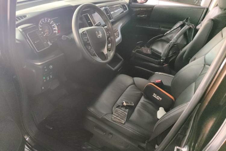 Used Honda Elysion 2016 2.4L Luxury Edition