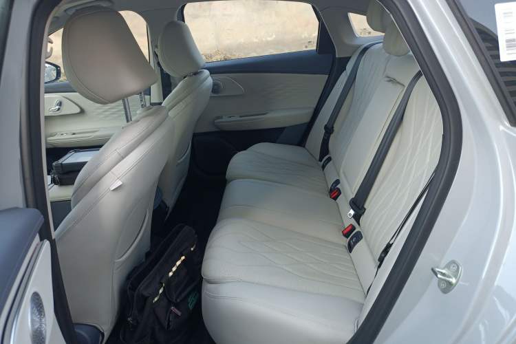 Used Chery Fengyun A8L 2025 1.5 TGDI 145 km Luxury Version
