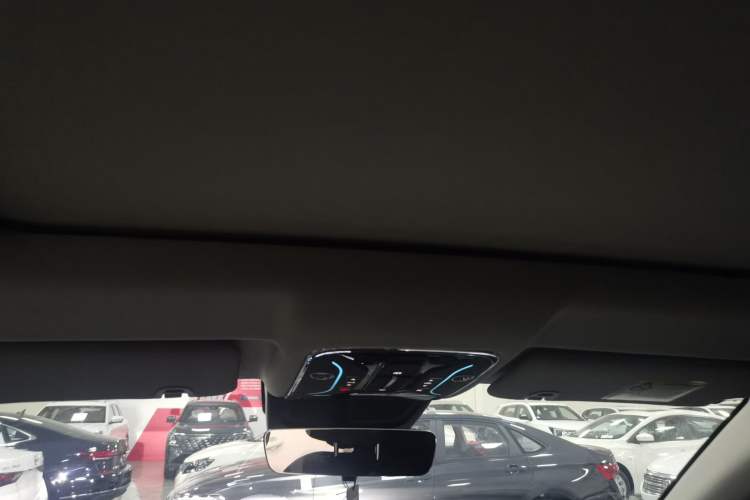 Used JETOUR Shanhai Shanhai L7 2024 1.5T 120 km MAX 7-Seater
